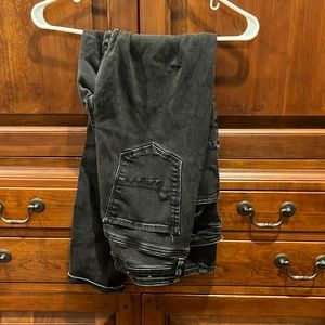 Super stretch American eagle skinny jeans